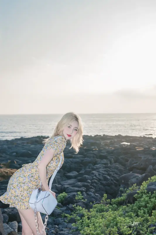 145.SAINT Photolife – Yuna (유나) Vol.14 – Jeju Story Part 1 2